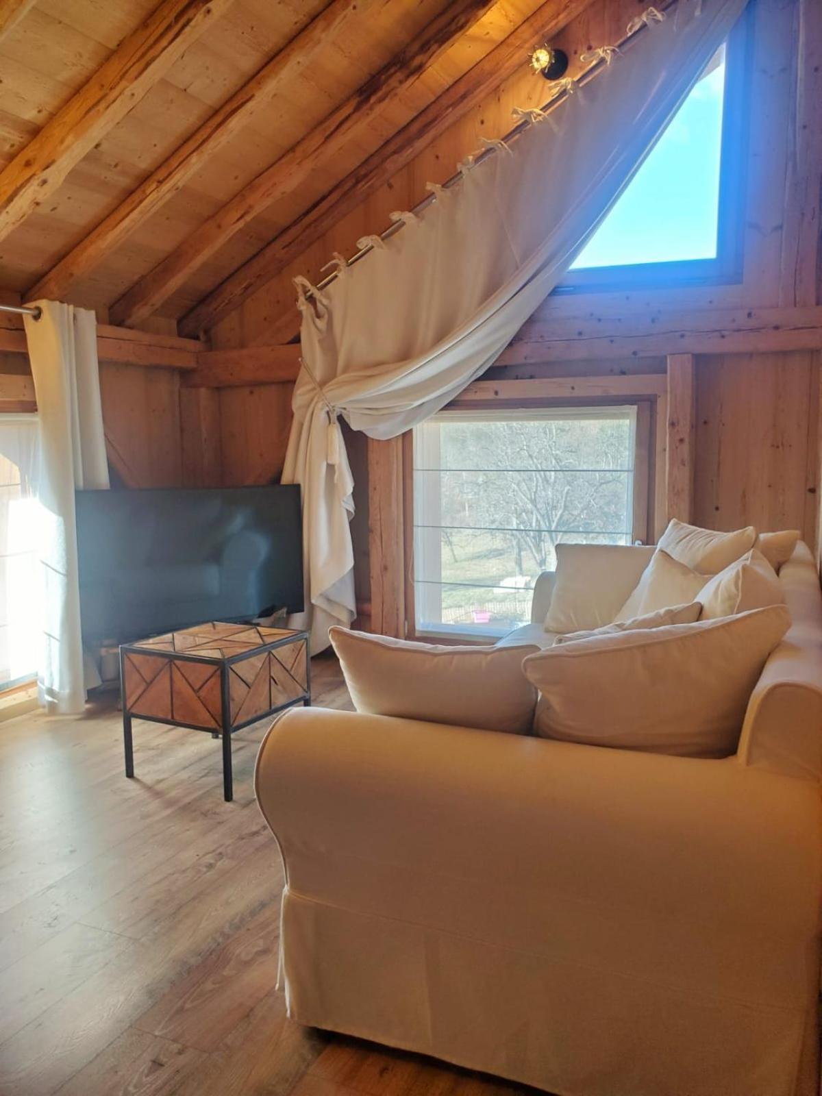 Les Chalets De Ludran Viuz-en-Sallaz Exterior foto